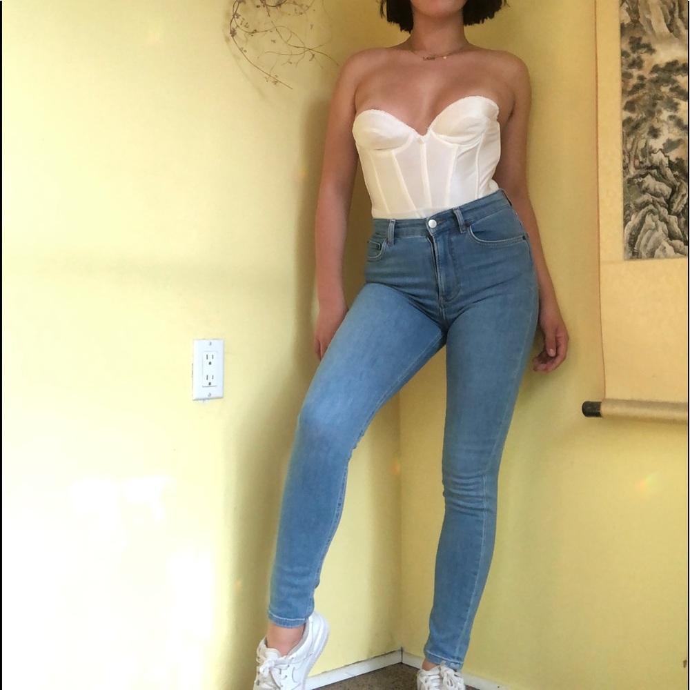 Reformation high and skinny crop jeans sz25